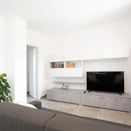 Dama 1 Apartamento